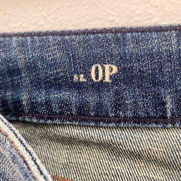 Never Worn! Mid-Rise Denim Destructed Slim Jeans - Picture 6 of 8